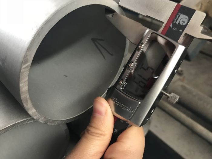 標(biāo)準(zhǔn)壁厚不銹鋼無(wú)縫管